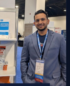Jayet Moon book signing for Risk Management